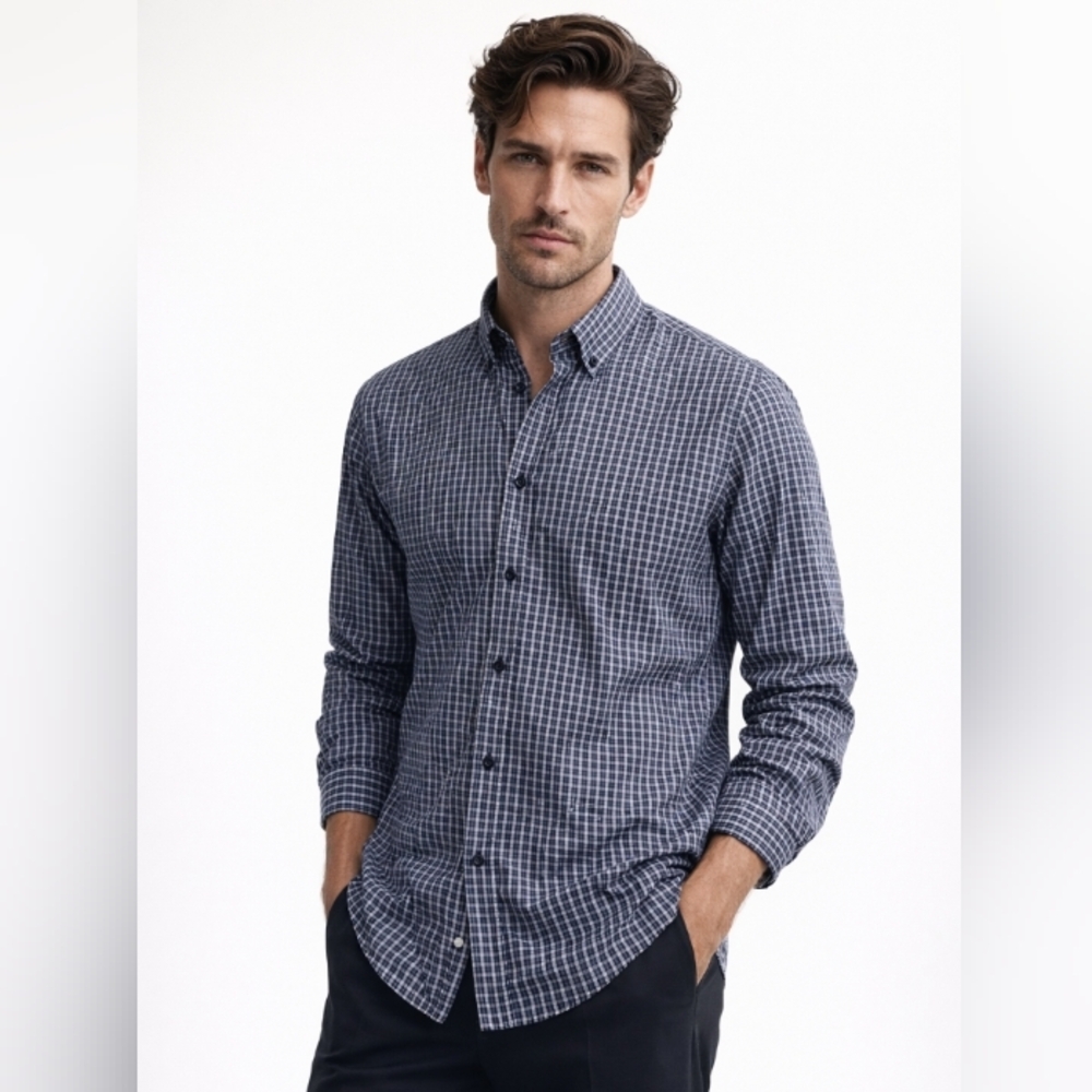 Van Heusen Dark Plaid Button Down Collar Shirt Navy Gray XL